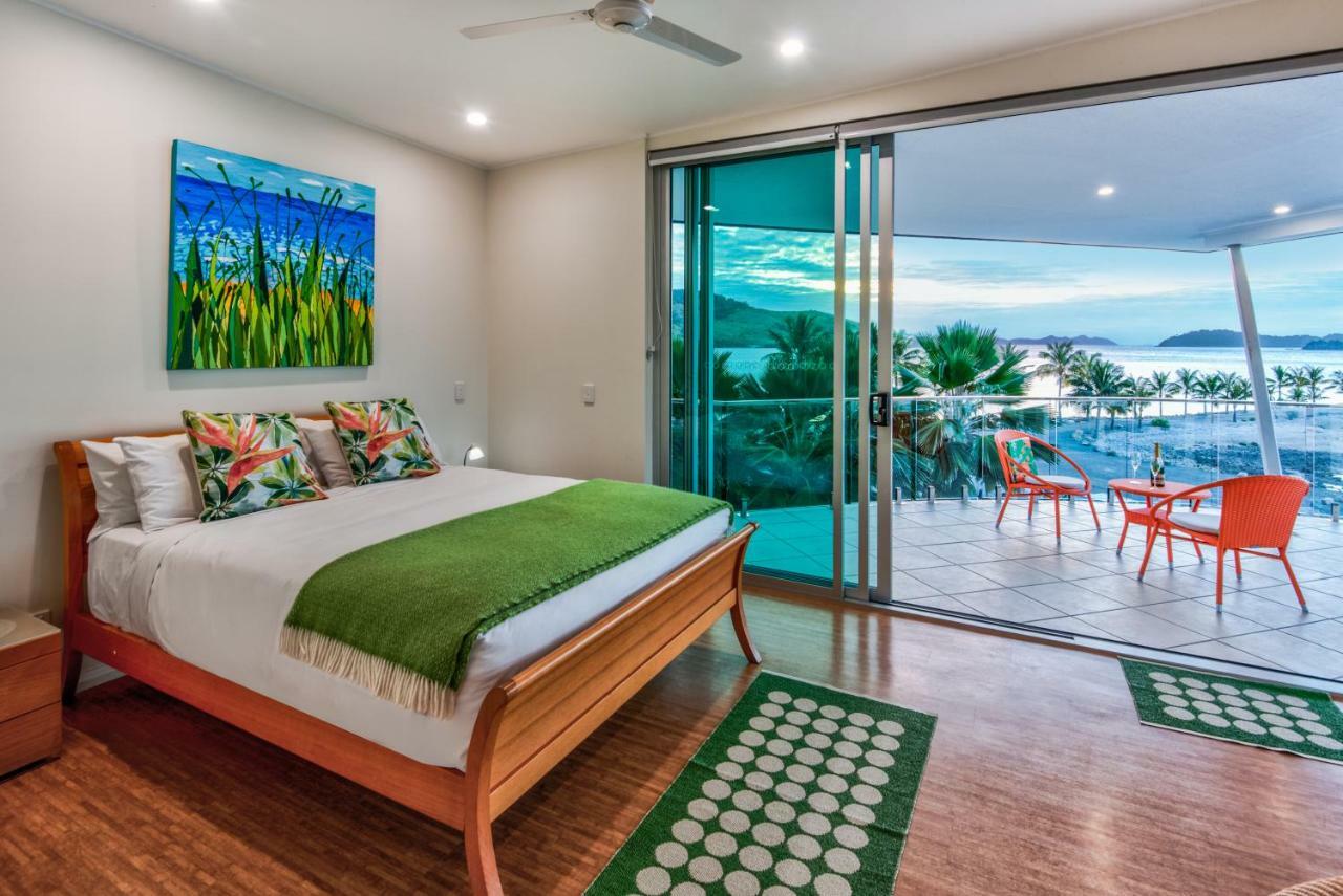 Pavillions Penthouse 25 - Luxury Waterfront Apartment With Private Roof Top Pool And Buggy Hamilton Island Eksteriør bilde