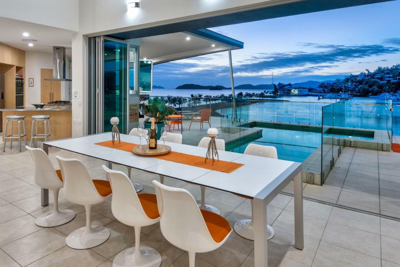 Pavillions Penthouse 25 - Luxury Waterfront Apartment With Private Roof Top Pool And Buggy Hamilton Island Eksteriør bilde